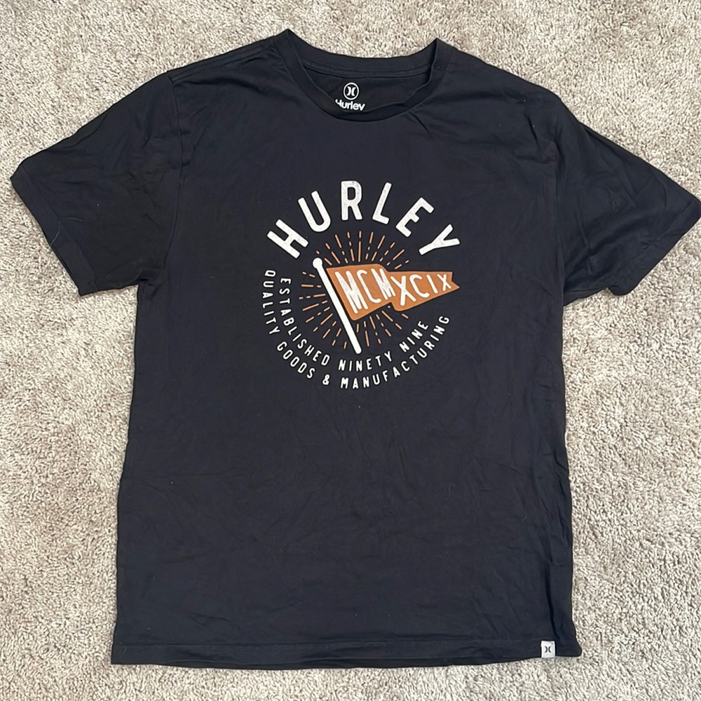 Hurley mens tshirt M
